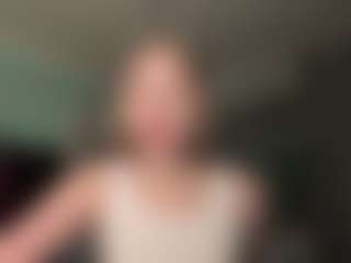 LoidaBole's Live Sex Cam Show