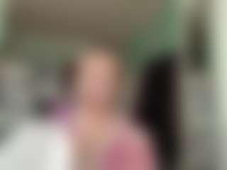 Live cam show with LoidaBole - Athletic Small Tits on Camming Site