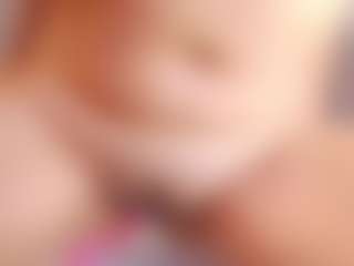 Live cam show with MarilynStonee - White Blonde Hair on CamSextacy | colombia