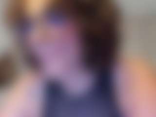 Live cam show with MarilynStonee - Orgasm on CamClone