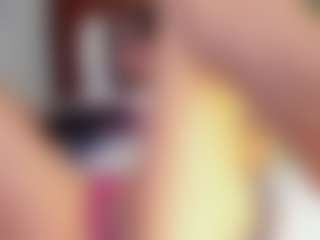Live cam show with MarilynStonee - Slave on Mixed Magazine Live