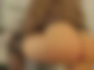 Melavine's Live Sex Cam Show