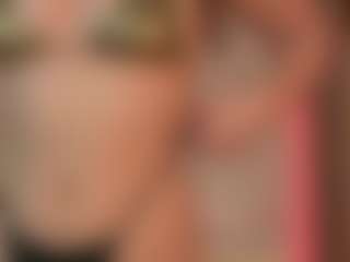 Live cam show with NayaBliss - Brown Hair on Camsoda