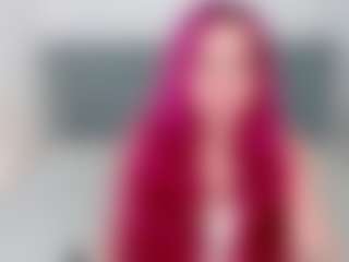 Renesmie's Live Sex Cam Show