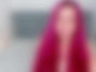 Renesmie's Live Sex Cam Show