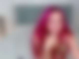 Renesmie's Live Sex Cam Show