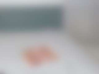 Renesmie's Live Sex Cam Show