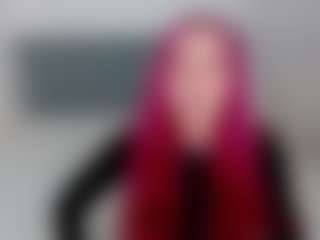 Renesmie's Live Sex Cam Show