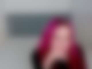 Renesmie's Live Sex Cam Show