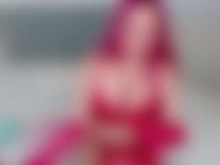 Live cam show with Renesmie - Brown Eyes Red Hair on fapnchat