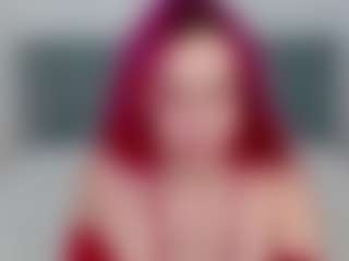 Live cam show with Renesmie - Smoking on xfollow cams