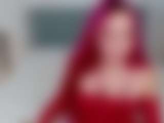 Live cam show with Renesmie - Strip Red Hair on makecum.org