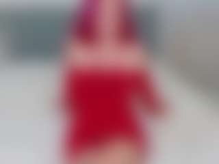 Renesmie's Live Sex Cam Show