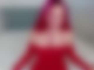 Live cam show with Renesmie - Tease Red Hair on Pornisteam.com