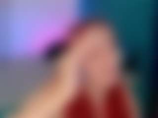 Renesmie's Live Sex Cam Show