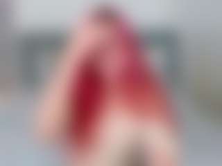 Renesmie's Live Sex Cam Show
