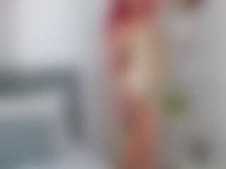 Renesmie's Live Sex Cam Show