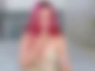Renesmie's Live Sex Cam Show