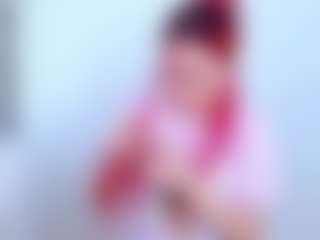 Renesmie's Live Sex Cam Show