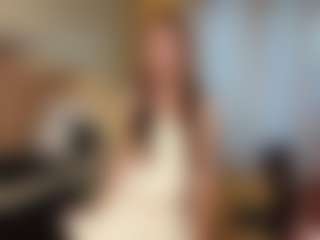 Live cam show with TeriNunery - Brown Hair on AdultVida.com