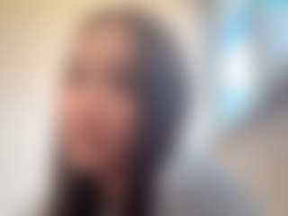 YeseniaTignor's Live Sex Cam Show