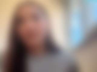 Kira's Live Sex Cam Show