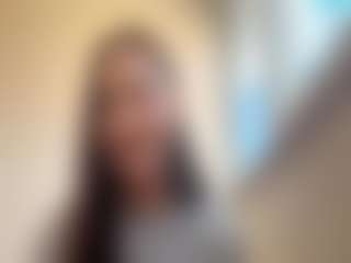 Kira's Live Sex Cam Show