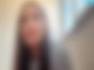 Kira's Live Sex Cam Show