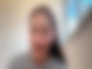 Live cam show with Kira - Amateur Brown Hair on nudelive.tv