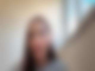 Kira's Live Sex Cam Show