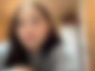 Kira's Live Sex Cam Show
