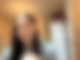 Kira's Live Sex Cam Show