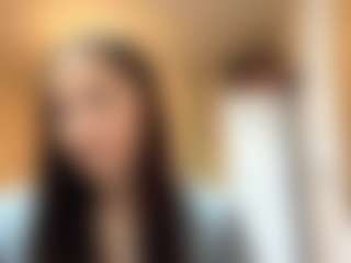 Kira's Live Sex Cam Show