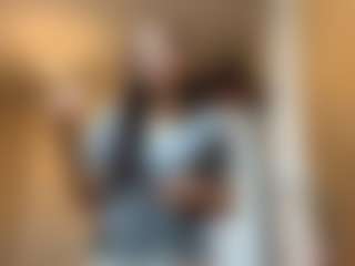 Live cam show with Kira - Cum Brown Hair on Milfs Live