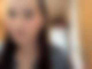 Kira's Live Sex Cam Show