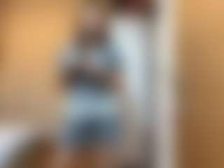 Kira's Live Sex Cam Show