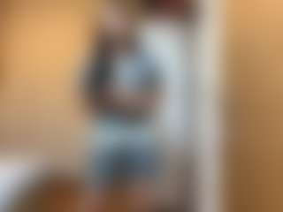 Kira's Live Sex Cam Show