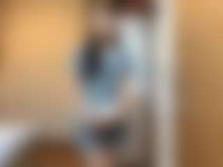 Kira's Live Sex Cam Show