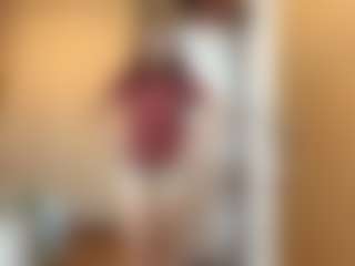Live cam show with Kira - Bikini on Strip Flash - Live Sex Shows