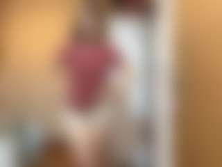Kira's Live Sex Cam Show