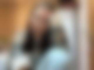 Live cam show with Kira - Sexy on Hubzter Live
