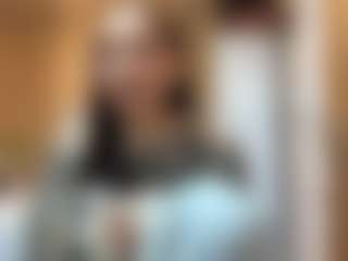 Kira's Live Sex Cam Show