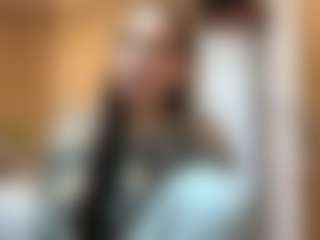 Kira's Live Sex Cam Show