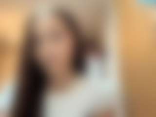 Kira's Live Sex Cam Show