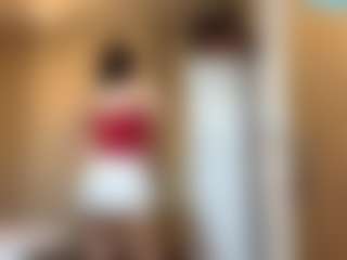 Live cam show with Kira - Brown Hair Teen (18+) on Taboo Cams XXX