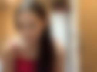 Live cam show with Kira - College Brown Hair on Fling VIP Chat