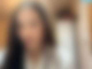 Kira's Live Sex Cam Show