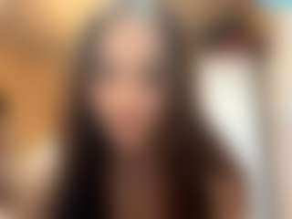 Kira's Live Sex Cam Show