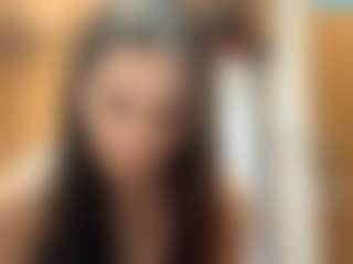Kira's Live Sex Cam Show