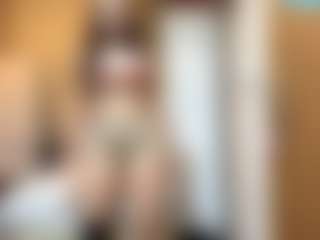 Kira's Live Sex Cam Show